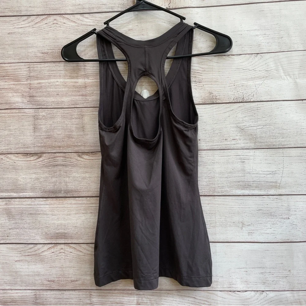 ATHLETA NITRO RACER‎ BACK TANK TOP IN BROWN